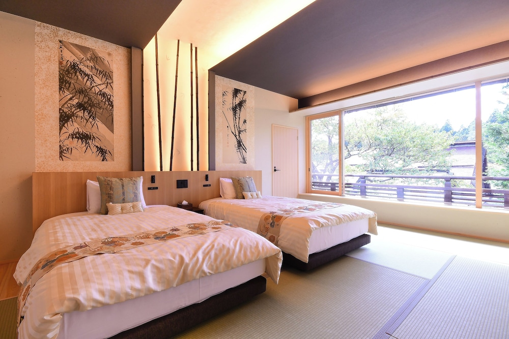 スイートルーム (Bamboo Shade) 禁煙 客室1 | 高野山真田坊蓮華定院