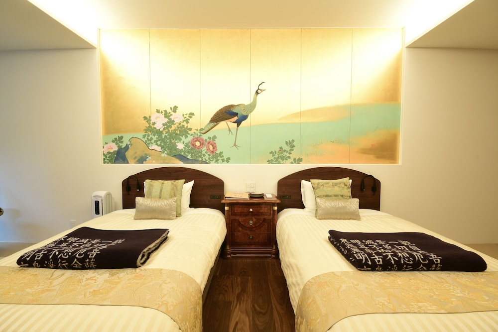 Jrスイートルーム (Peacock) 禁煙 客室2 | 高野山真田坊蓮華定院