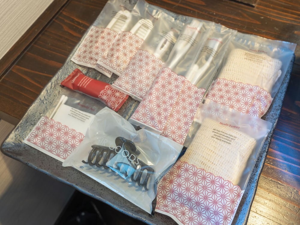 [河津浜一望 レトロモダン客室] 温泉掛流し露天風呂 客室の設備とサービス7 | 磯あるきの湯宿 潮雲