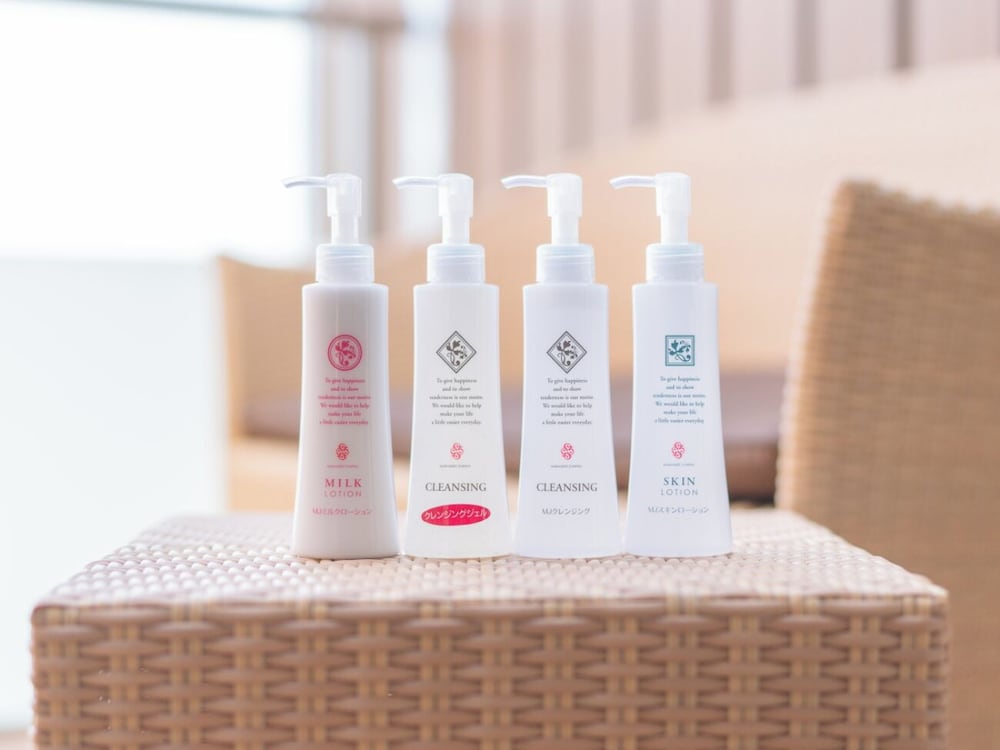 [河津浜一望 レトロモダン客室] 温泉掛流し露天風呂 客室の設備とサービス4 | 磯あるきの湯宿 潮雲