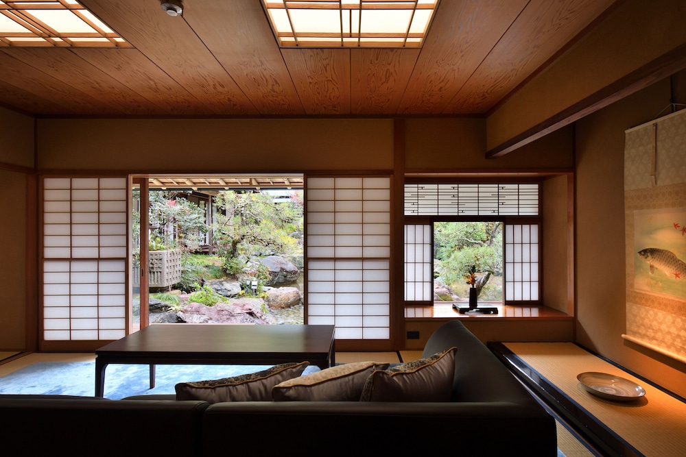 露天風呂付和室【嵐山】禁煙 | 修善寺 離れ宿 鬼の栖