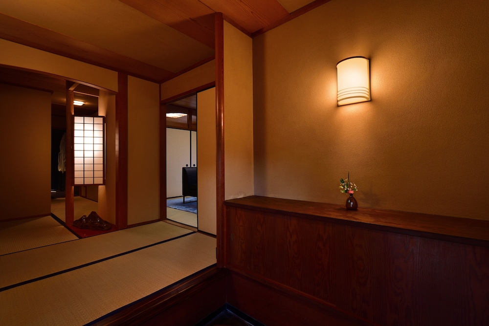 露天風呂付和室【嵐山】禁煙 客室2 | 修善寺 離れ宿 鬼の栖