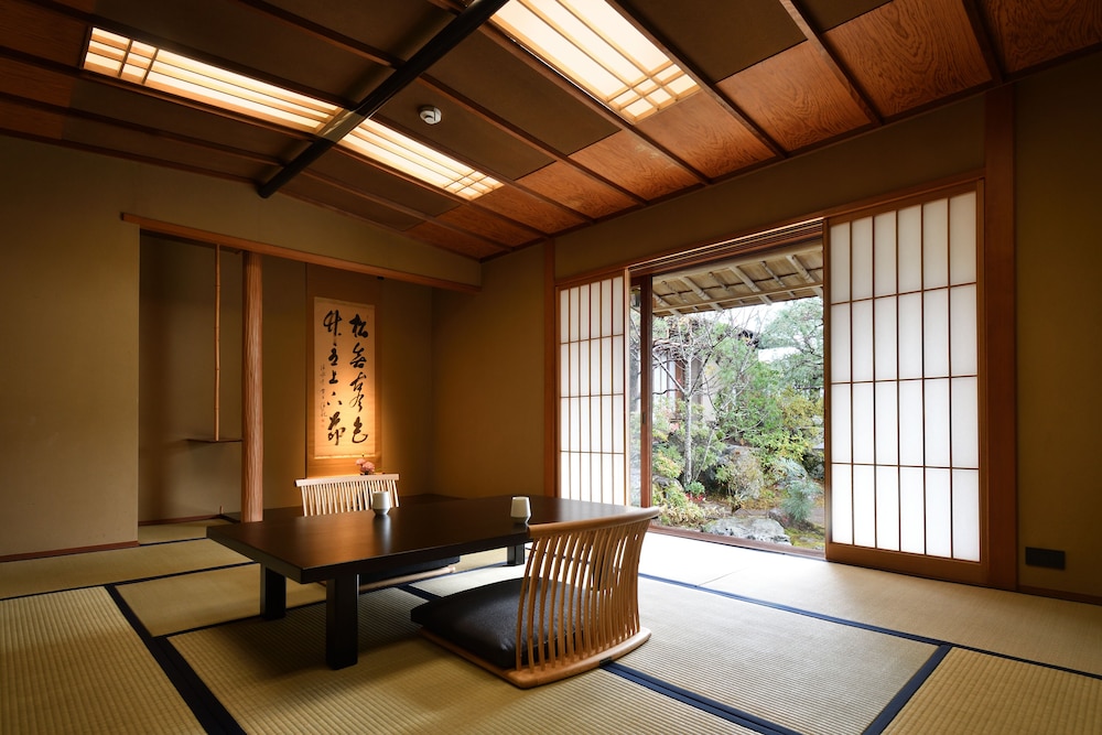 半露天風呂付和室【山科】禁煙 | 修善寺 離れ宿 鬼の栖