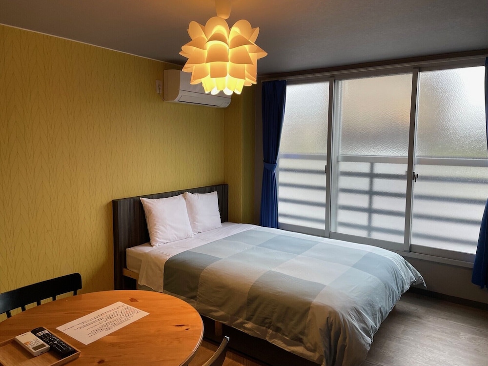 ダブル 禁煙 客室5 | Inn Coco Sumu?