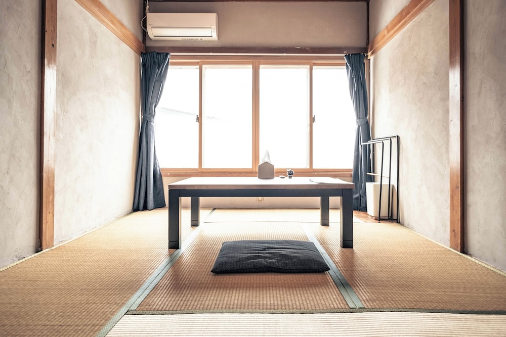 ベーシック ルーム | Little Japan ECHIGO