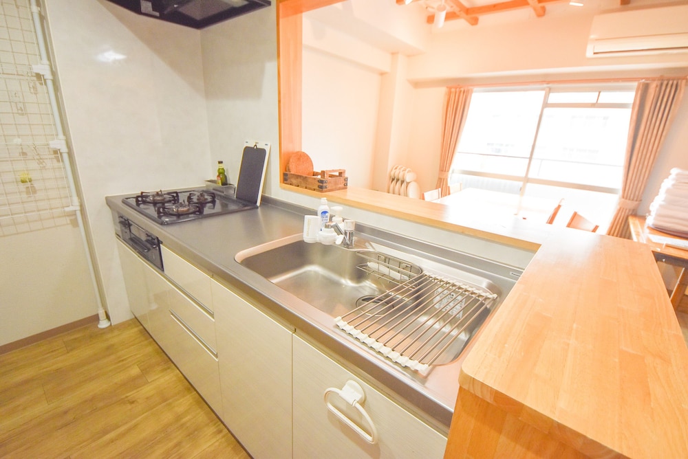 コンフォート アパートメント 2 ベッドルーム 禁煙 専用キッチン0 | コンフィーステイ TDS