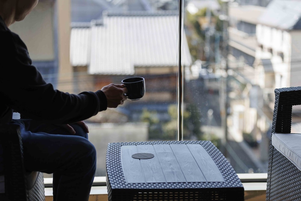 コンフォート キングルーム バルコニー テラス / パティオ1 | 祇園エリートテラス