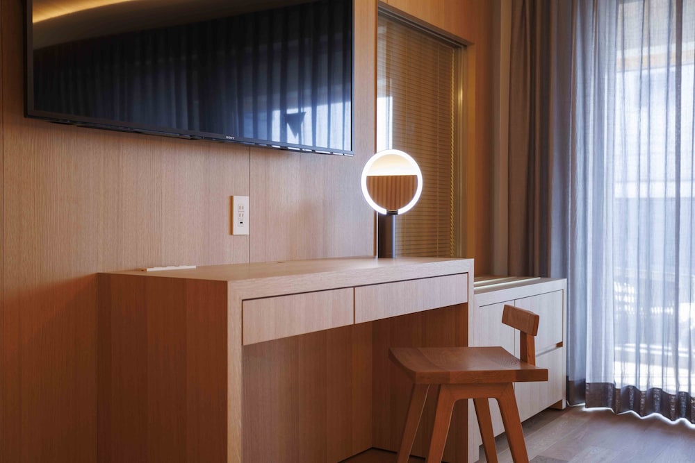 デラックス 4 人部屋 サウナ 客室2 | 祇園エリートテラス