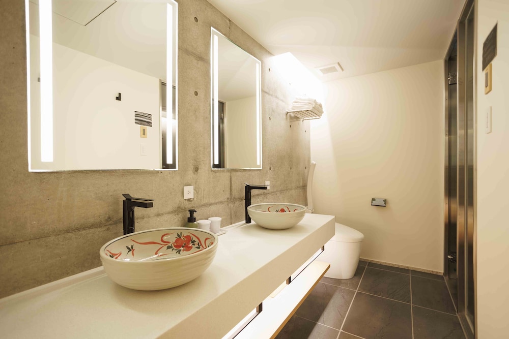 デラックス スイート サウナ バスルーム1 | 祇園エリートテラス