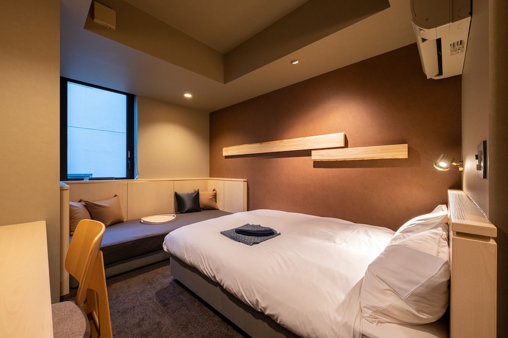 コンフォート ダブルルーム 禁煙 客室1 | お宿 Onn 中津川