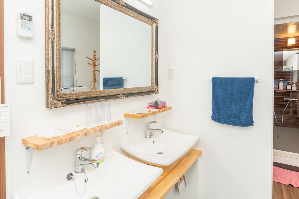 ファミリー スタジオ ベッド (複数台) 浴槽 パーシャル オーシャン ビュー 客室6 | DUO マーメイドステイ