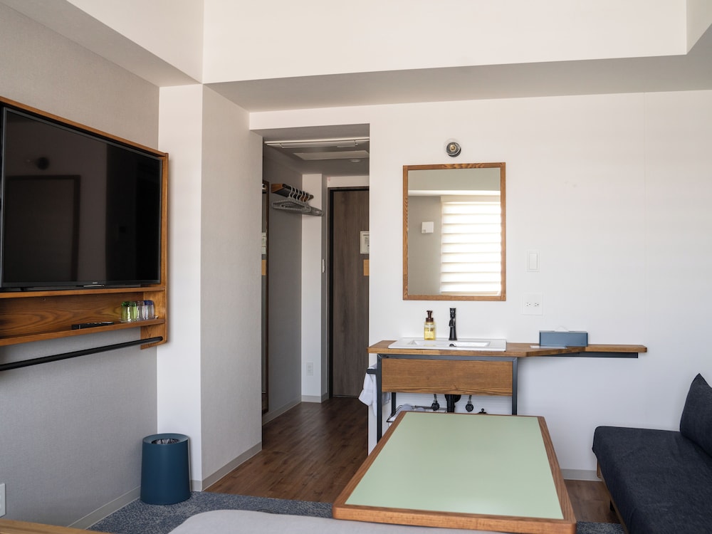 スーペリア ツインルーム 客室3 | OTHER SPACE Asakusa