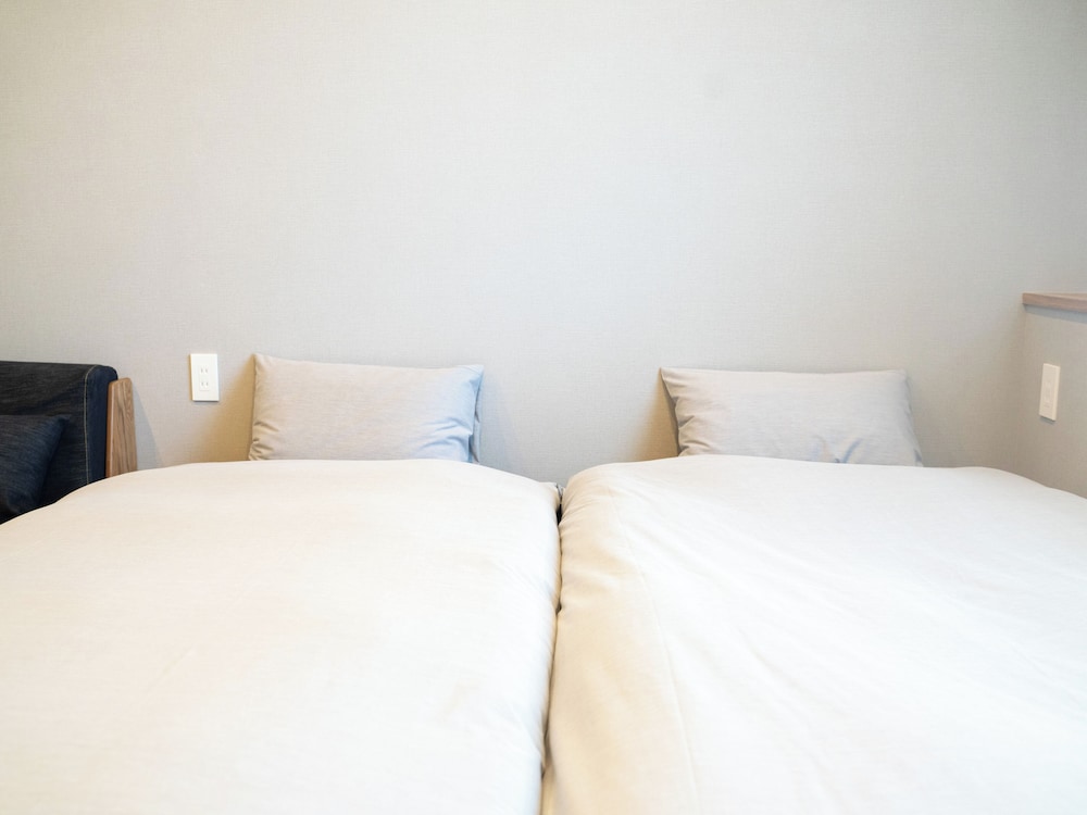 スーペリア ツインルーム 客室1 | OTHER SPACE Asakusa