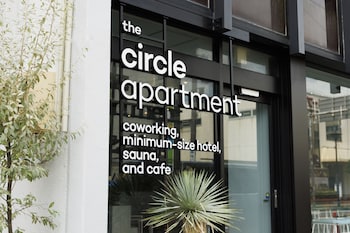 the circle apartment