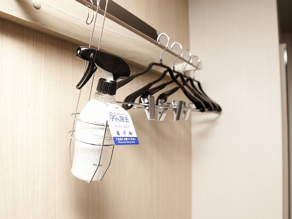 スタンダード ツインルーム 喫煙可 客室の設備とサービス2 | ホテルルートイン紀の川