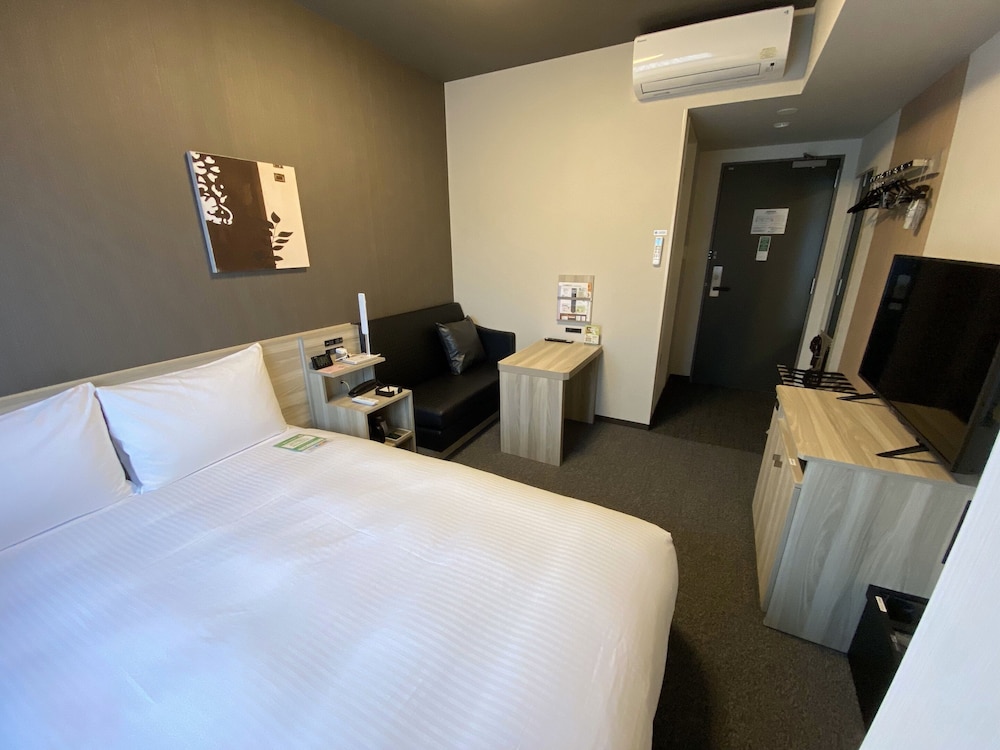 スタンダードセミダブルルーム 喫煙可 | ホテルルートイン周南 - 徳山東インター -