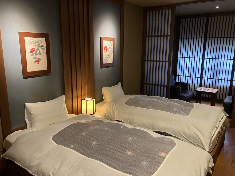 灯小路 洋室 禁煙 客室1 | 湯峡の響き 優彩