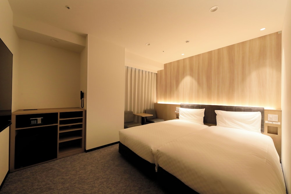 ハリウッドツインルーム 禁煙 客室3 | JR西日本グループ ヴィアインプライム札幌大通 <鈴蘭の湯>