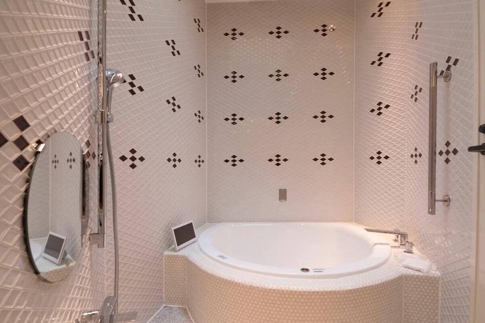 コンフォート スタジオスイート 1 ベッドルーム 禁煙 バスルーム0 | 日光西町倶楽部 あらとうと