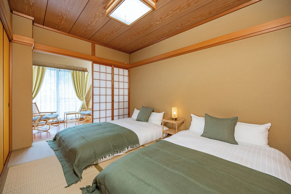 Azami Ann 302 客室8 | あざみ庵白浜