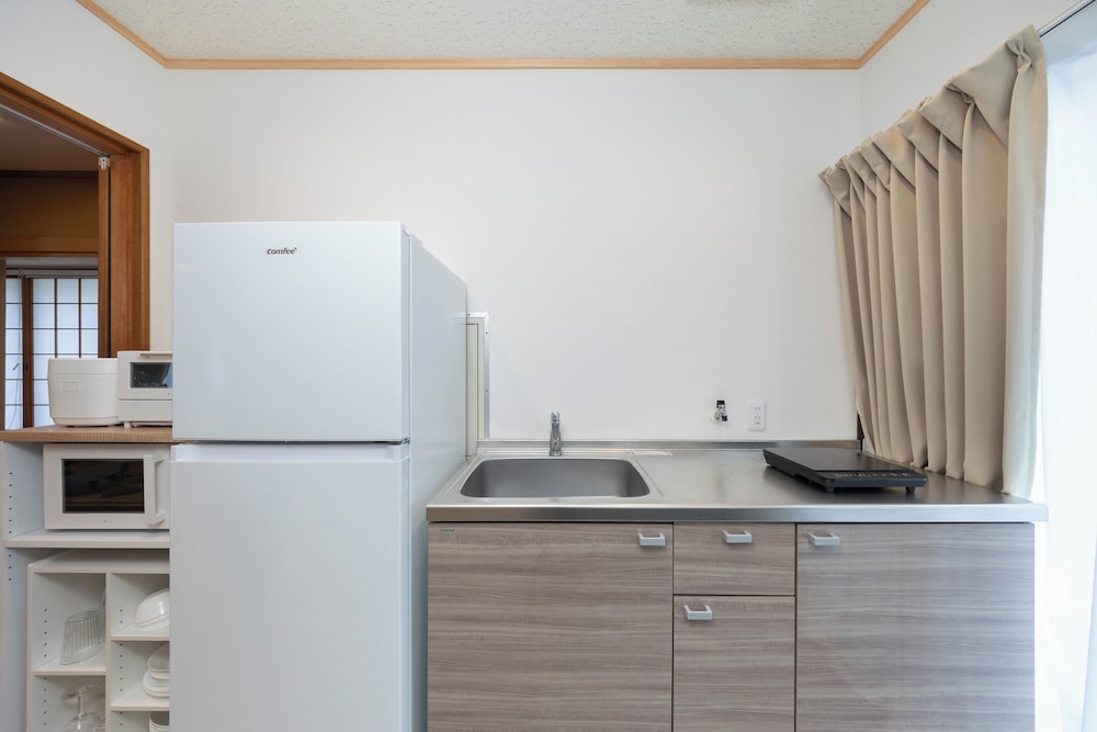 Azami Ann SUITE201 専用キッチン0 | あざみ庵白浜