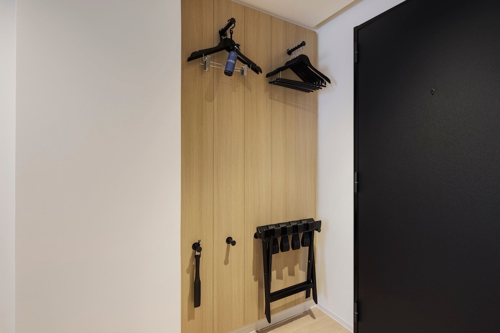 スタンダード ルーム キングベッド 1 台 禁煙 客室2 | フェアフィールド・バイ・マリオット 岡山津山