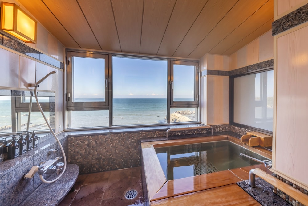 特別室 (瑠璃) るり 禁煙 バスルーム0 | 銚子グランドホテル