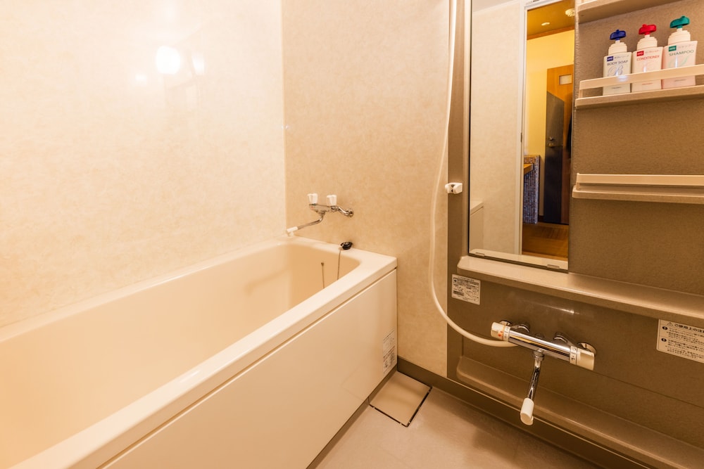 デラックス和室10畳 + リビングルーム 禁煙 バスルーム0 | 銚子グランドホテル