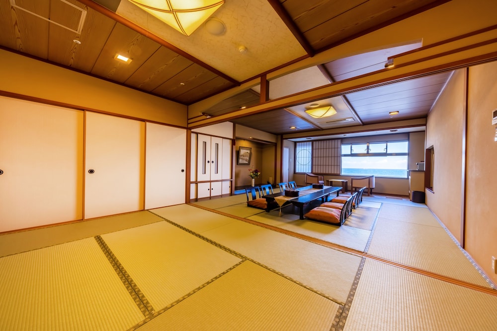 次の間和室 禁煙 客室2 | 銚子グランドホテル