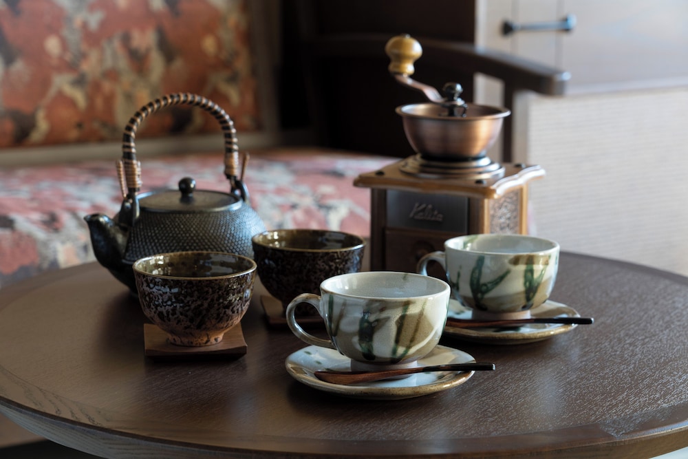 フォース 49平米 禁煙 / 渓谷側 / 天然温泉客室風呂付き 客室4 | 定山渓 ゆらく草庵