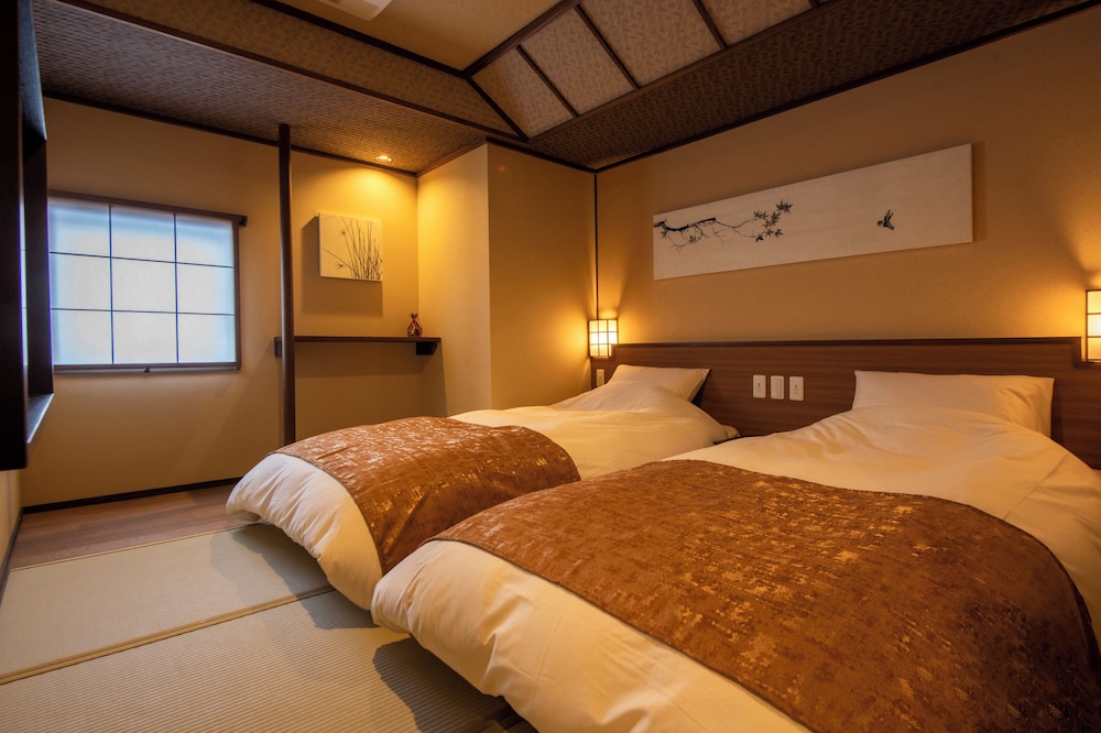 フォース 49平米 禁煙 / 渓谷側 / 天然温泉客室風呂付き 客室2 | 定山渓 ゆらく草庵