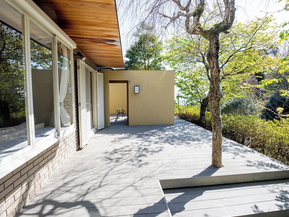 エグゼクティブ ヴィラ テラス / パティオ16 | バケーションイン伊豆高原