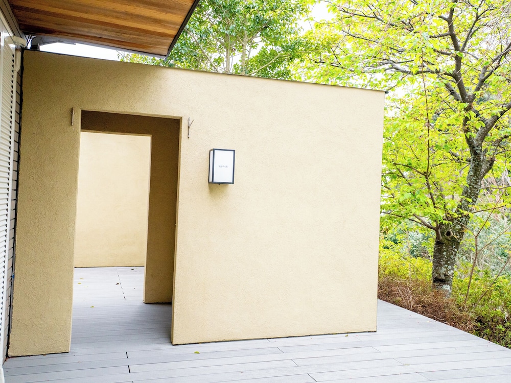 エグゼクティブ ヴィラ テラス / パティオ13 | バケーションイン伊豆高原