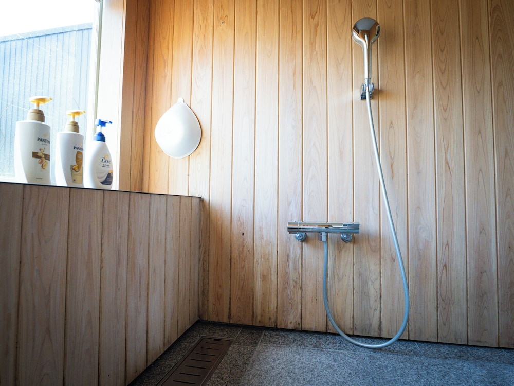 エグゼクティブ ヴィラ バスルーム14 | バケーションイン伊豆高原