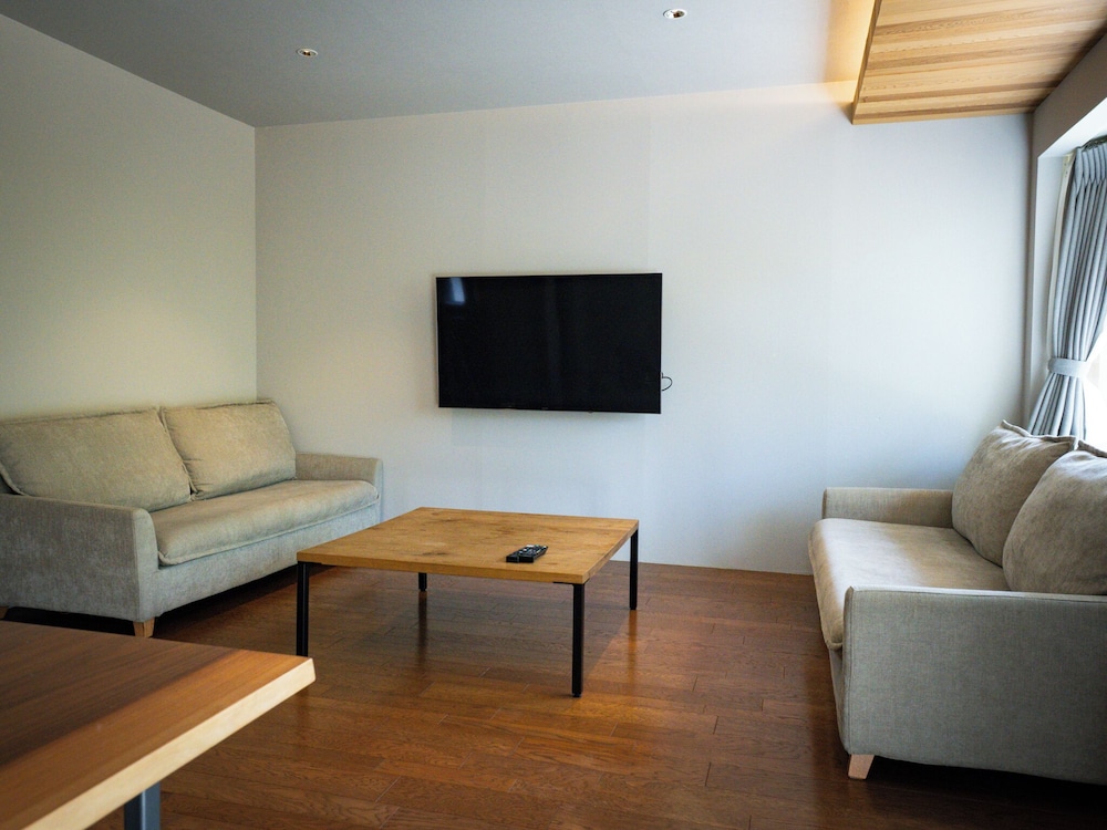 エグゼクティブ ヴィラ リビング エリア2 | バケーションイン伊豆高原