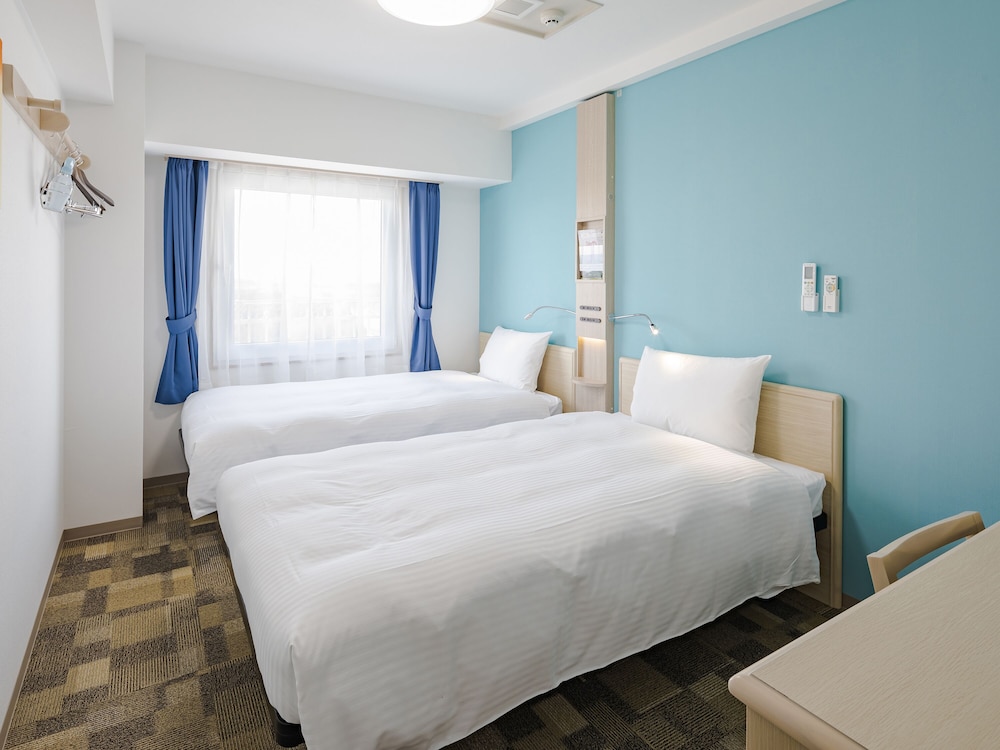 スタンダード ツインルーム 喫煙可 | 東横 INN 印旛日本医大駅前