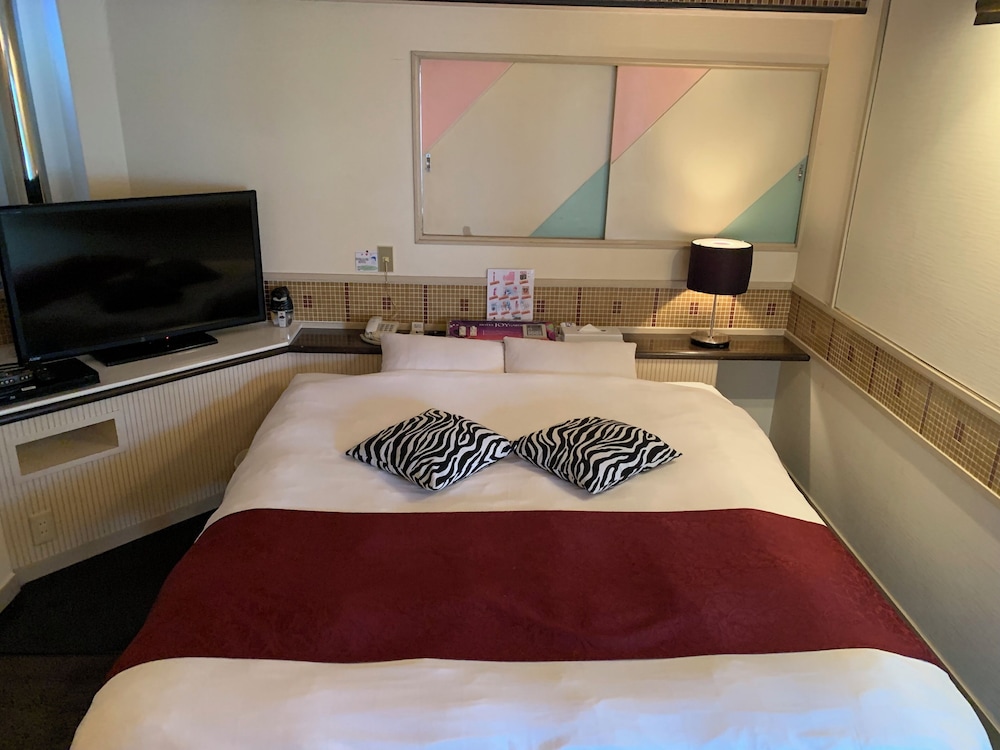 デザイン ルーム 客室2 | ホテル ジョイガーデン - 大人限定