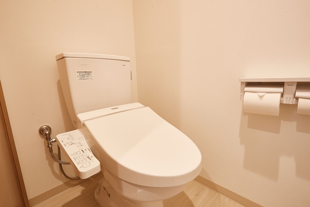 スタンダード ダブルルーム 客室4 | New Normal Hotel in NAGO