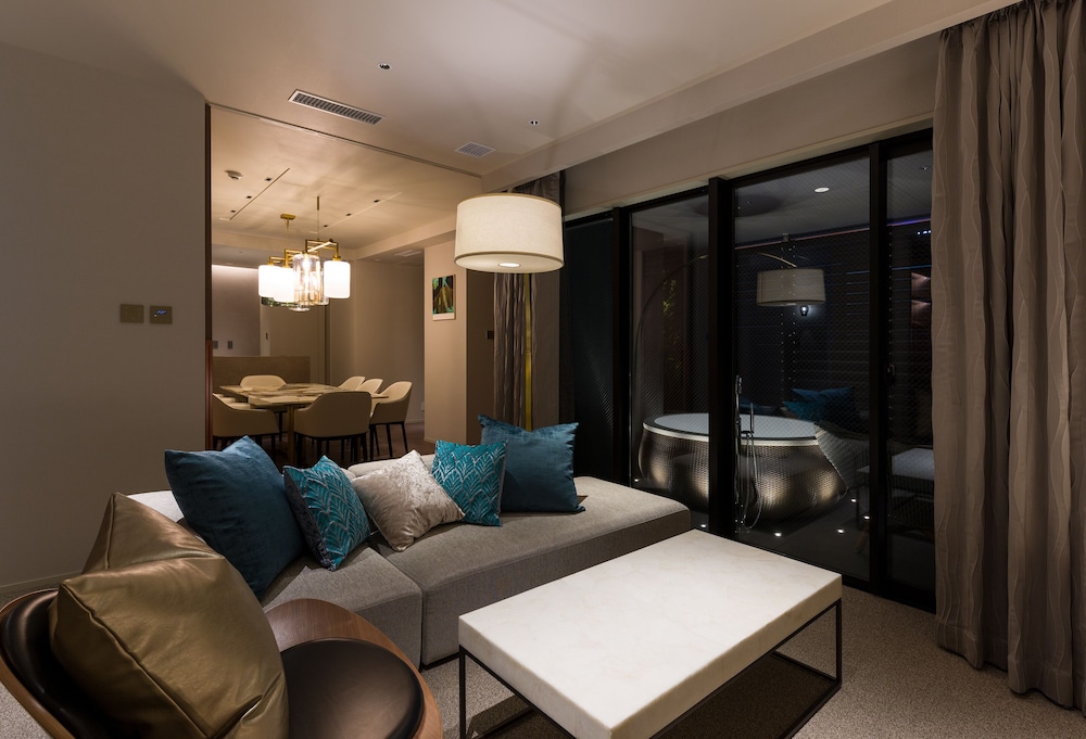 ロイヤル ダブルルーム 客室2 | THE skM TOKYO HOTEL&DINING