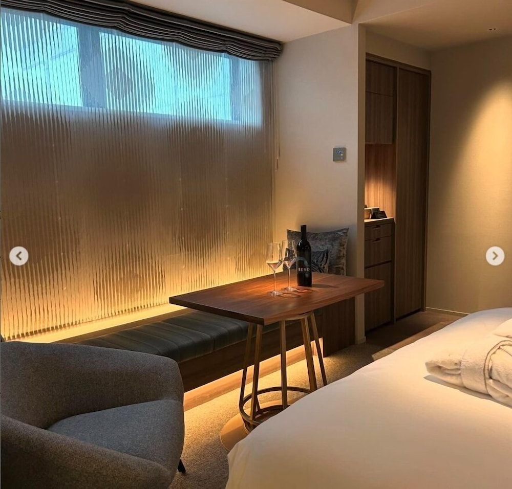 ベーシック ダブルルーム 客室3 | THE skM TOKYO HOTEL&DINING