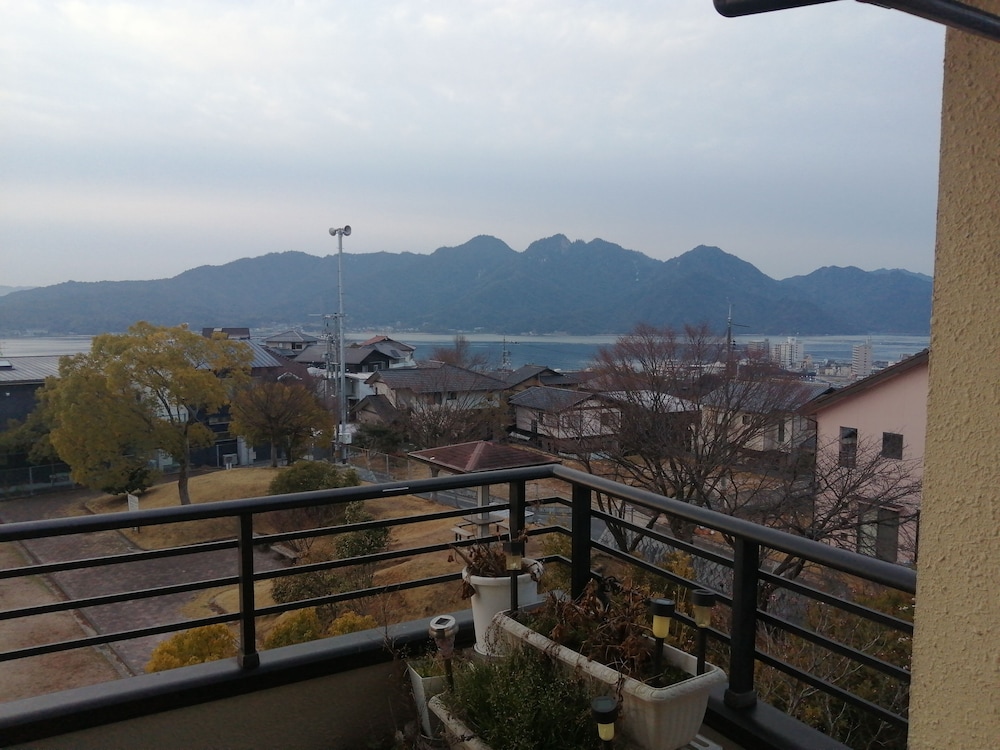 スタンダード ルーム シティ ビュー0 | Full house Miyajima