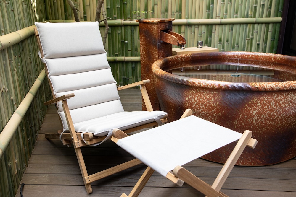 スイートヴィラ 露天風呂付 禁煙 バスルーム1 | はちかん