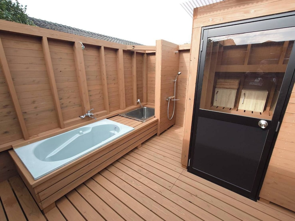 スーペリア キャビン バスルーム2 | 海の居住者 SEA-DWELLER