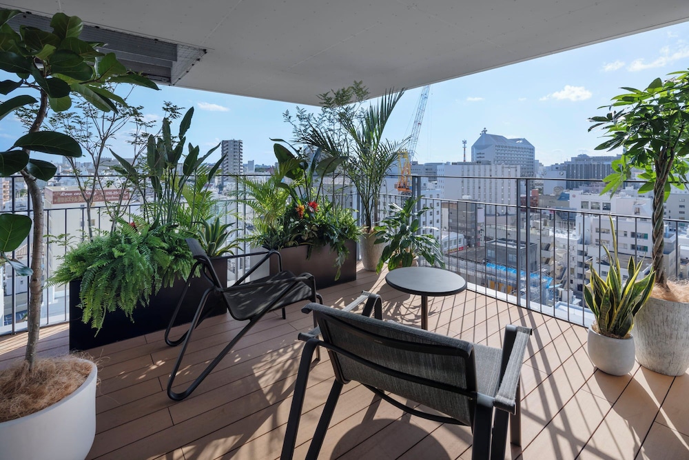 テラススイート（ビューバス／ラウンジ付／ミニバーフリー） バルコニーからの眺望0 | Southwest Grand Hotel