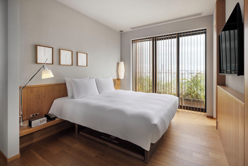 ペントハウススイート（最上階貸切／プライベートテラス） 客室4 | Southwest Grand Hotel