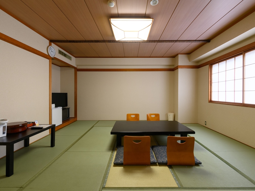 トラディショナル ルーム 禁煙 客室2 | サバエ シティーホテル