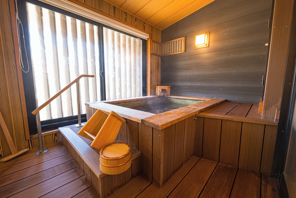 ファミリー 禁煙 [個室露天風呂] 客室6 | 日光ガーデンホテル