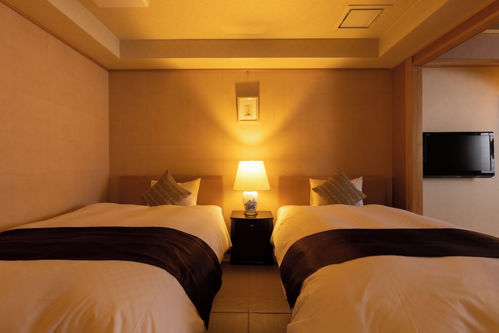 デラックス ルーム 禁煙 客室5 | 湯坊いちらく TENDO SPA & BREWERY