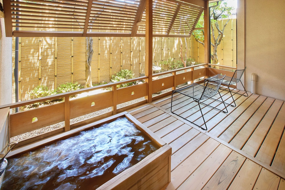 露天風呂付スイートD,別邸桜桃庵(禁煙) バスルーム6 | 湯坊いちらく TENDO SPA & BREWERY