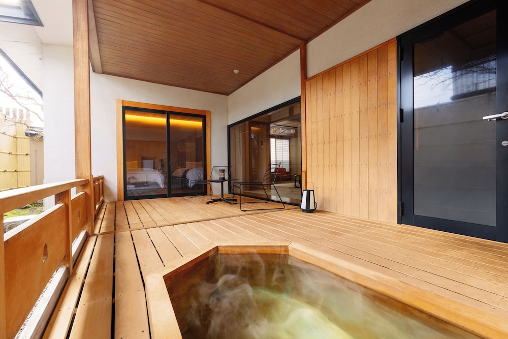 ファミリー ルーム 禁煙 専用バスルーム バスルーム0 | 湯坊いちらく TENDO SPA & BREWERY